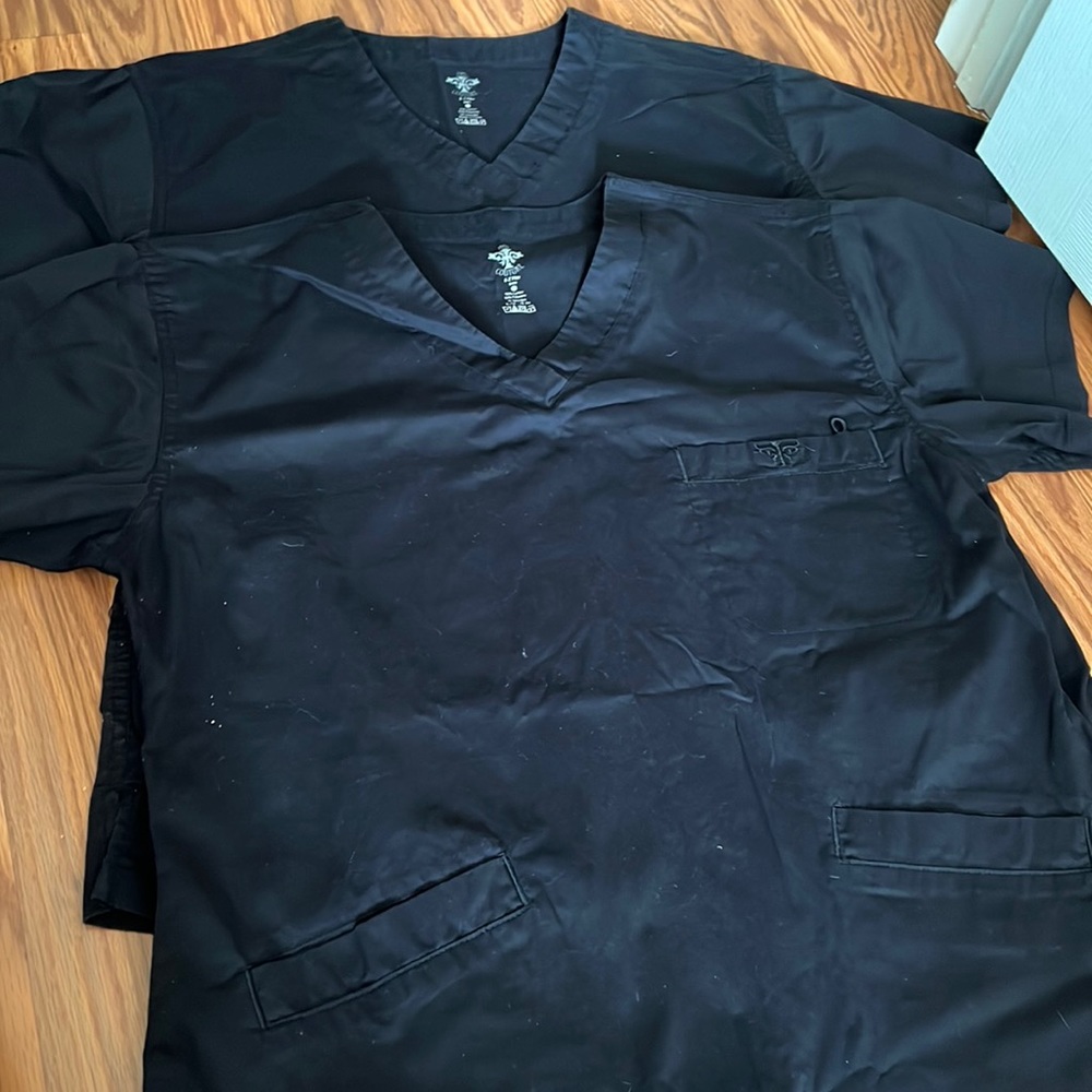2 Pairs Of Scrub Tops - image 1